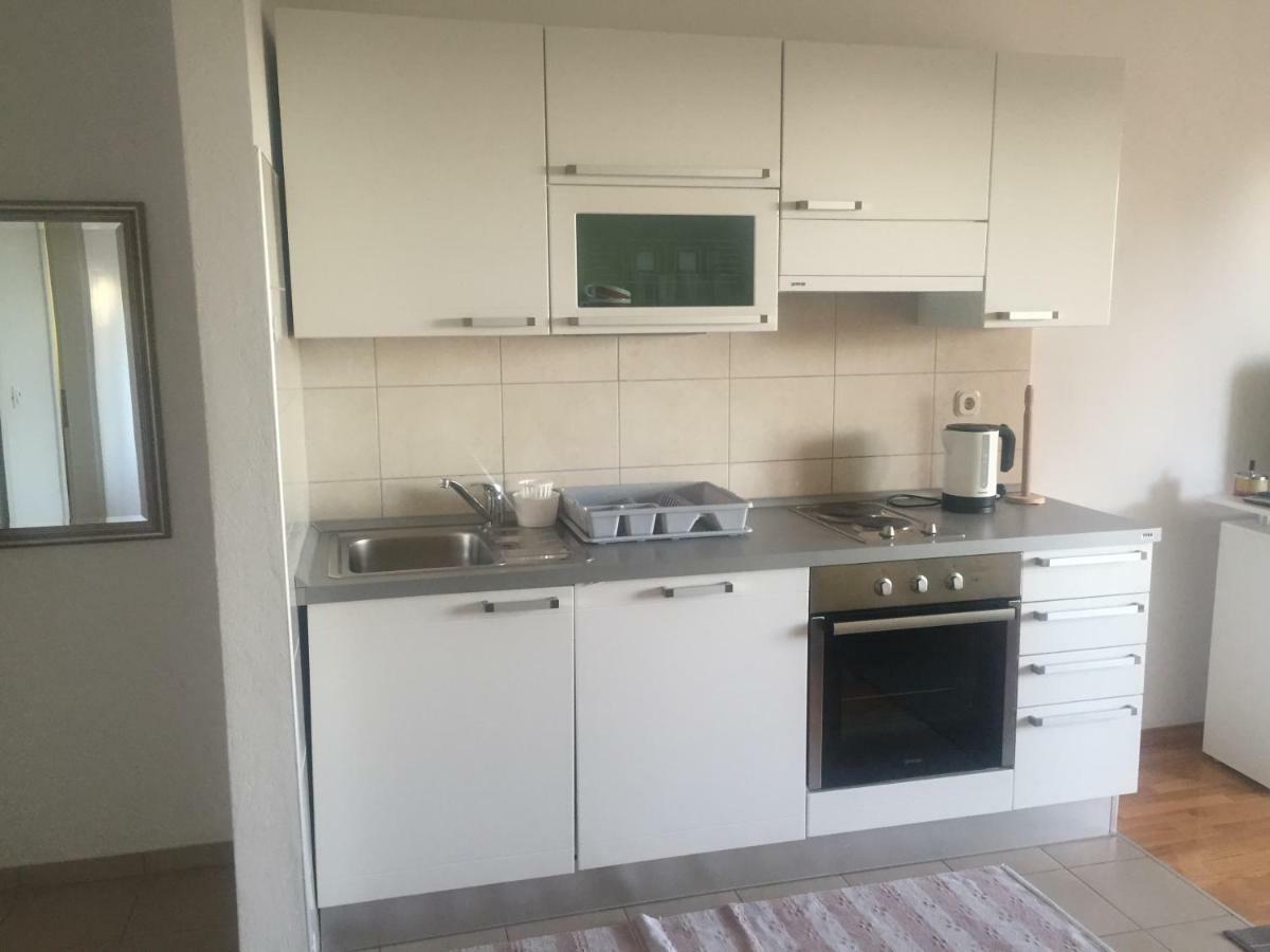 Apartments Sandra Рогозниця Екстер'єр фото