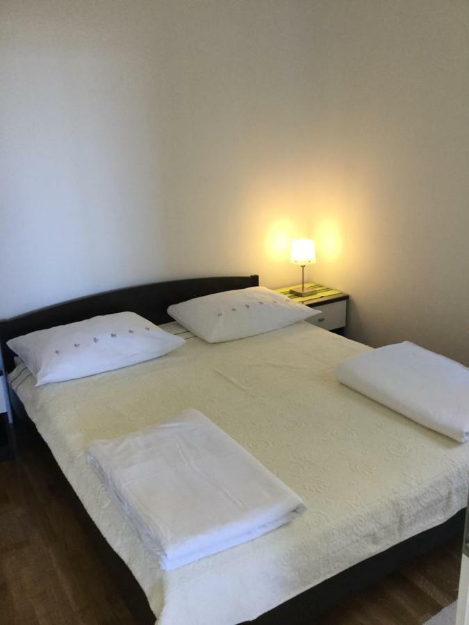 Apartments Sandra Рогозниця Екстер'єр фото